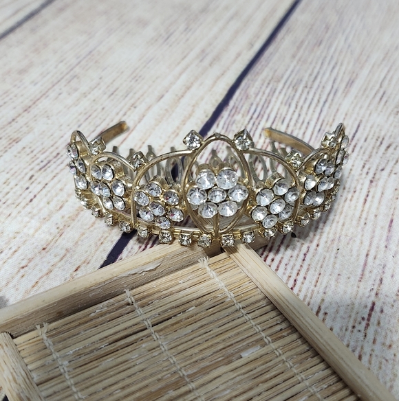 Unique Vintage Accessories - Vintage Light Gold 925 Marked Mini Tiara Rhinestone Comb
